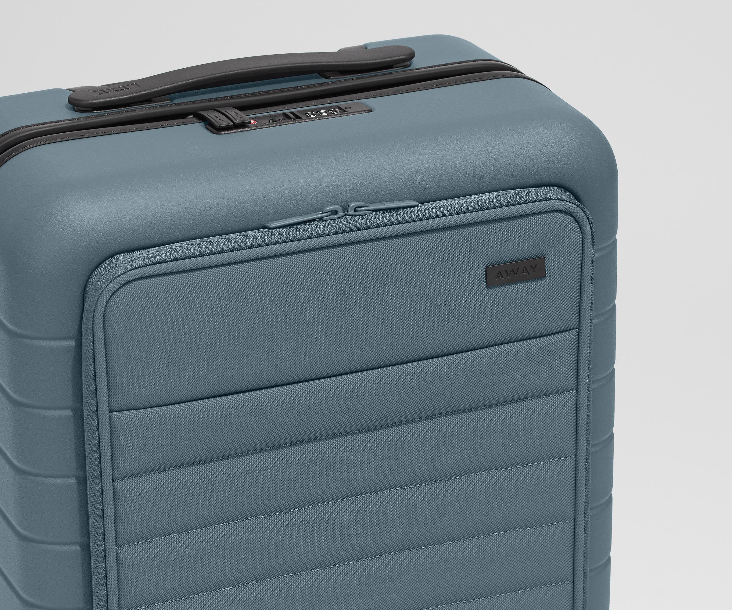 The Executive Carry-On in Coast Blue - Image 10