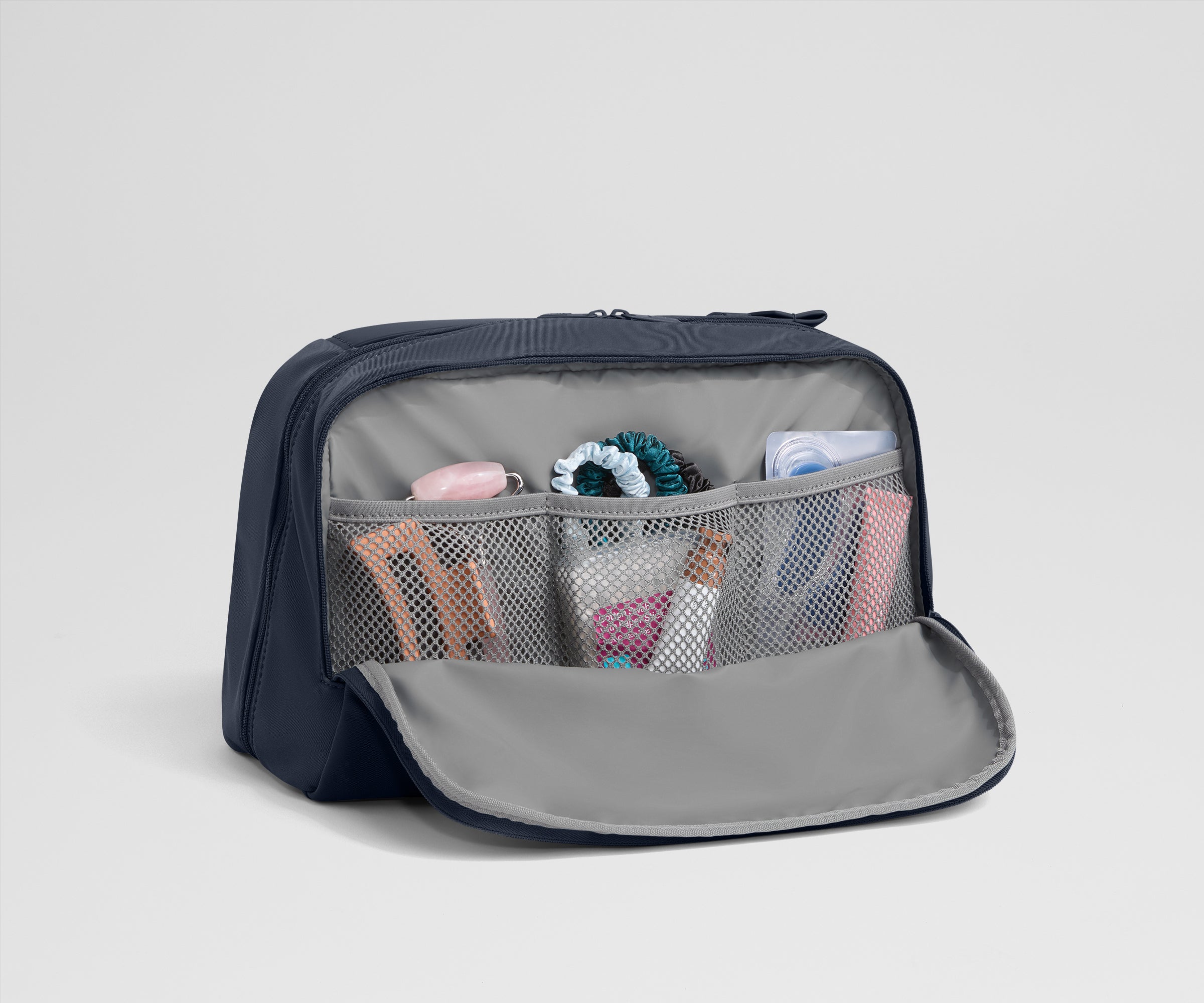 Extra Large Toiletry Bag in Navy Blue - Image 3